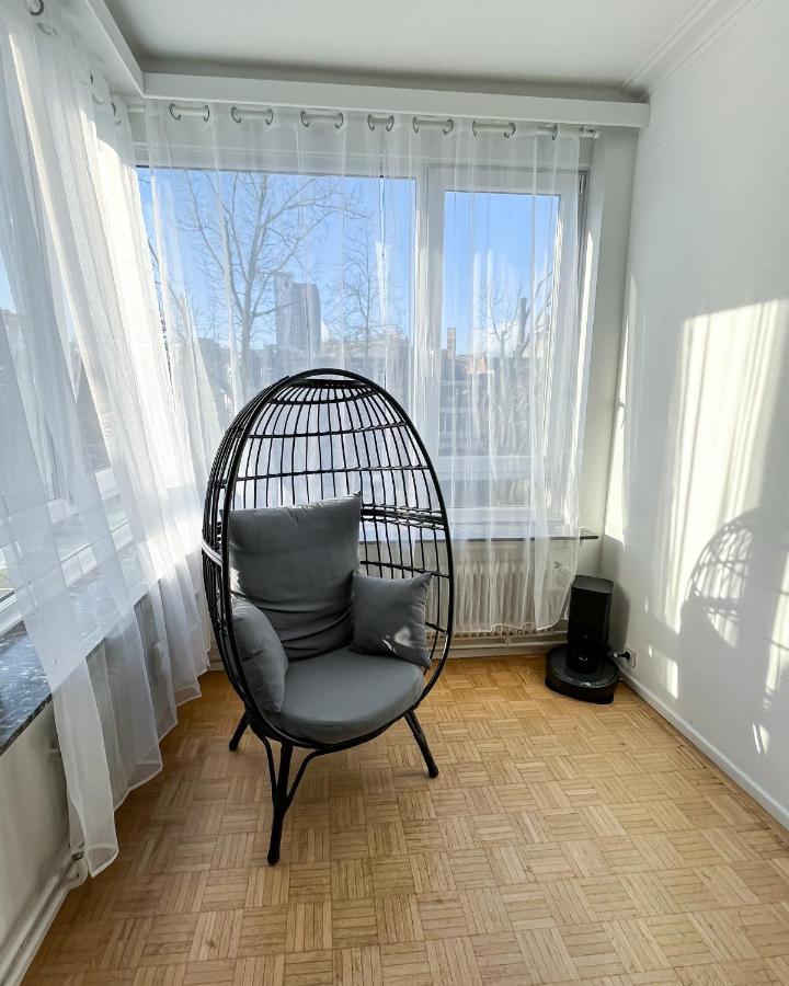 Cosy Two Bedroom Apartment In Brussels Exterior photo